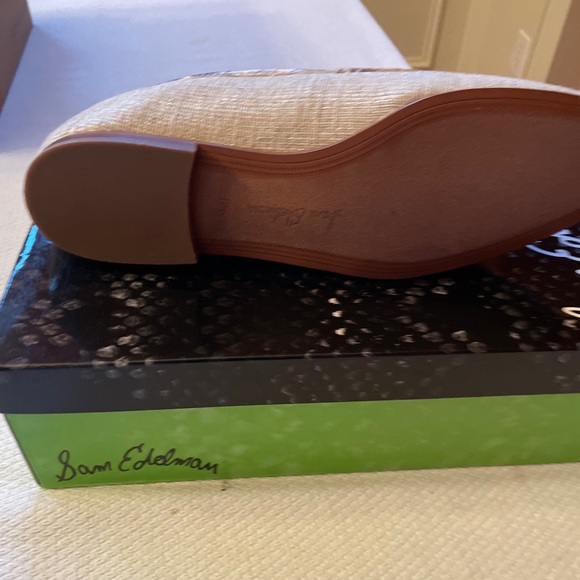 Sam Edelman Tan Linen and Snake print shoe. - Picture 4 of 6